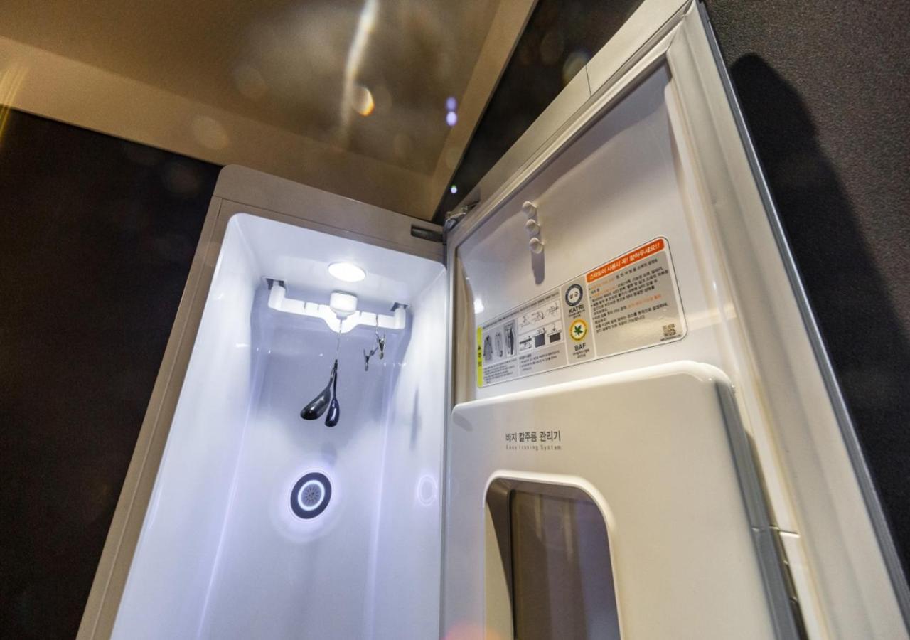 West In Hotel ヨス市 エクステリア 写真
